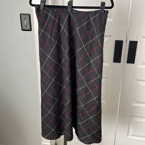 Vintage classic Liz Claiborne wool skirt  size  12P